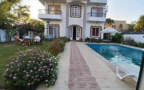 Ali Luxury Villa